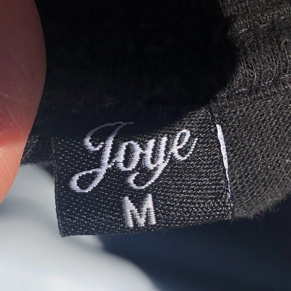 Joye 100% Cotton Gold And Silver dragon TShirt. Designs On Front And Back Size M - Picture 5 of 12